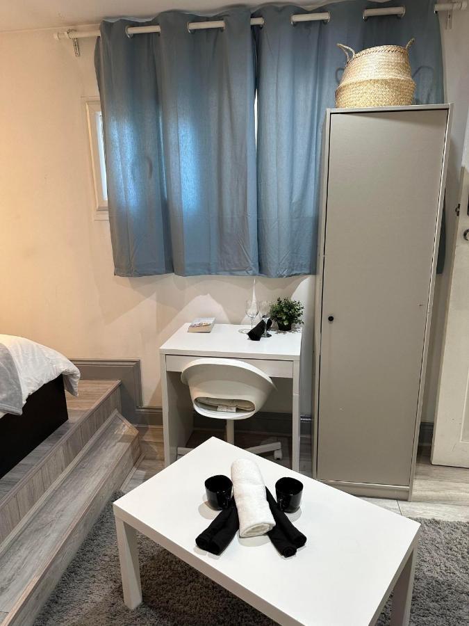 Charming Studio Apartment In ロンドン エクステリア 写真