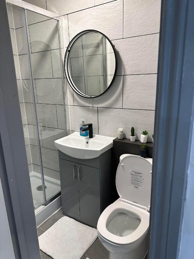 Charming Studio Apartment In ロンドン エクステリア 写真